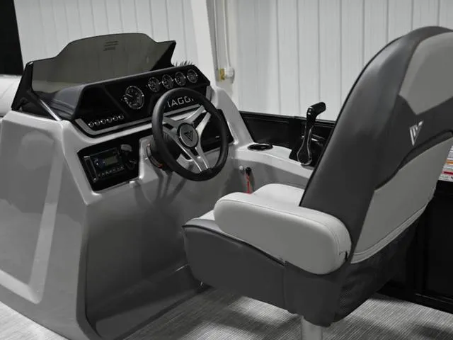 Slide: The Image of Viaggio By Misty Harbor V20C Tri-Toon 2026 - 4