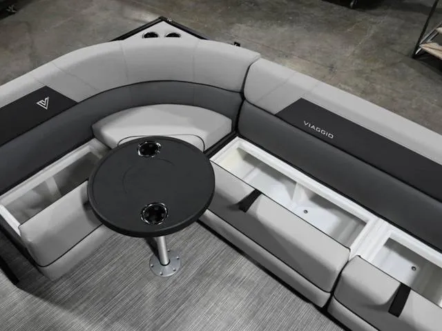 Slide: The Image of Viaggio By Misty Harbor V20C Tri-Toon 2026 - 6