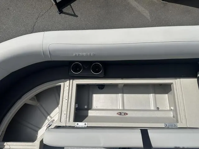 Slide: The Image of Harris CRUISER 230 SL 2025 - 15