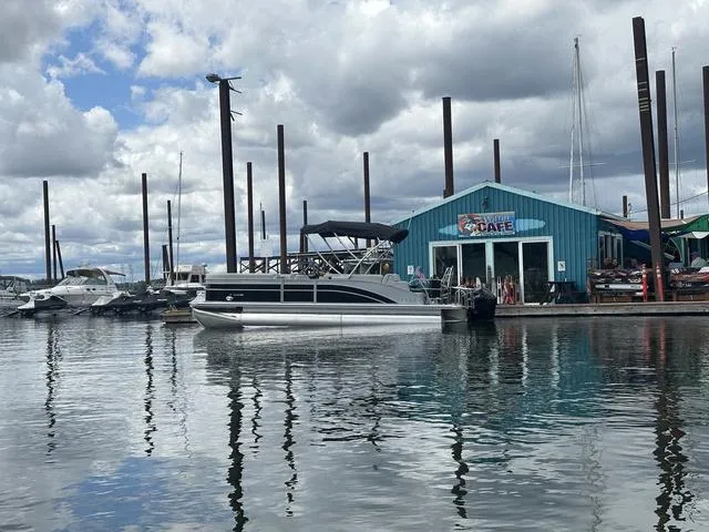 Slide: The Image of Harris CRUISER 230 SL 2025 - 3