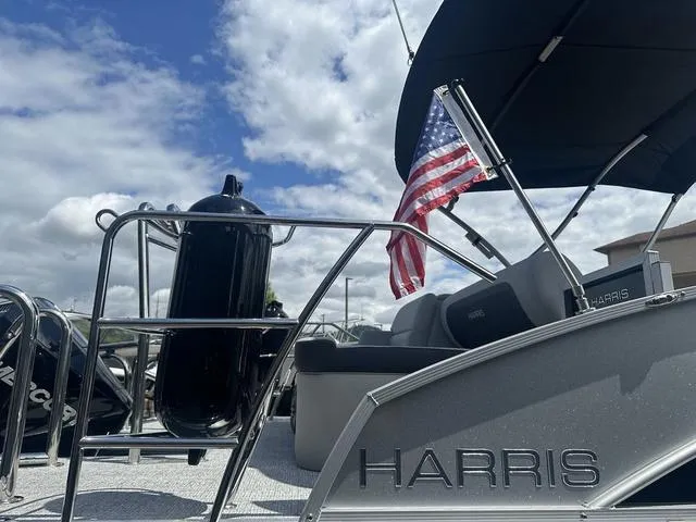 Slide: The Image of Harris CRUISER 230 SL 2025 - 4