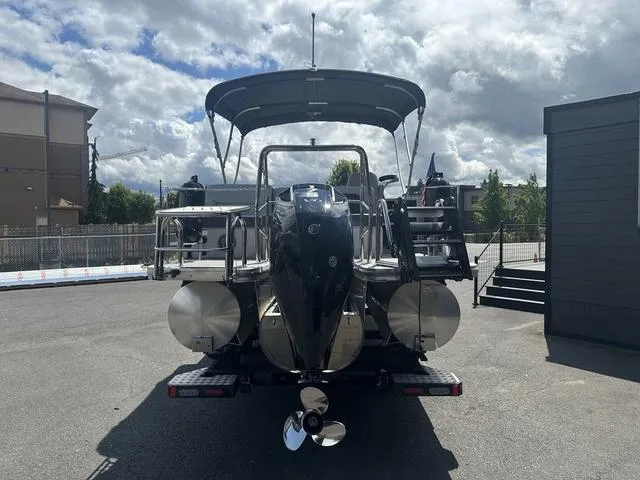 Slide: The Image of Harris CRUISER 230 SL 2025 - 6