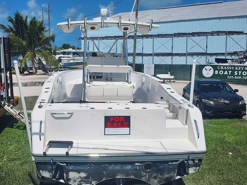 Slide: The Image of 2006 Stamas 290 Tarpon boat for sale at Grassy Key Marina, sunny day. - 12