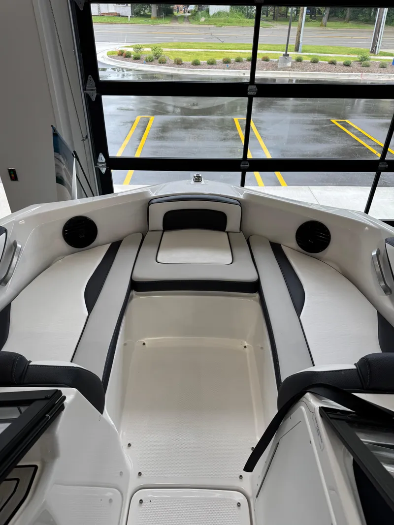 Slide: The Image of 2025 Yamaha Boats 195S interior with sleek seating and modern design. - 6