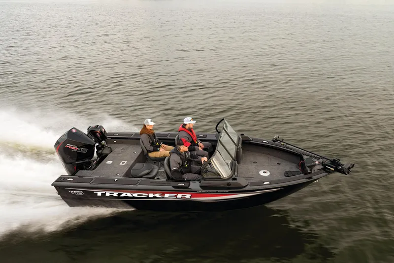 Slide: The Image of Tracker Targa V-19 WT 2025 - 75