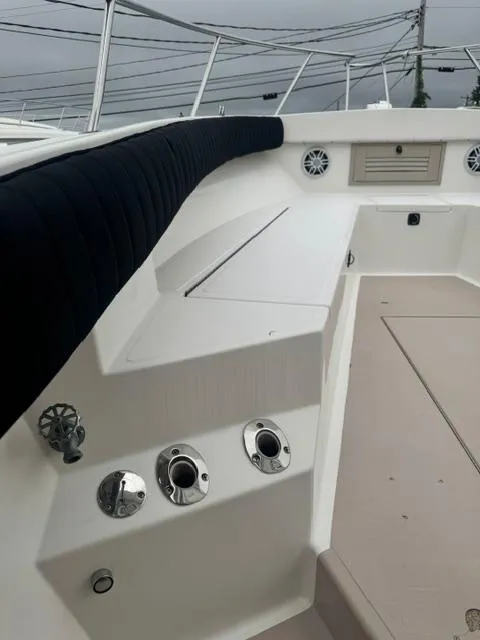 Slide: The Image of Albemarle 26 Cc 1995 - 13