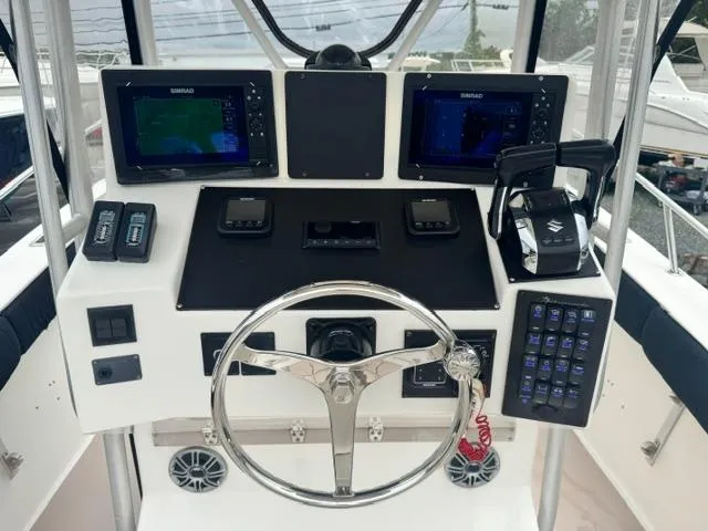 Slide: The Image of Albemarle 26 Cc 1995 - 7