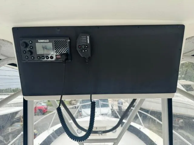 Slide: The Image of Albemarle 26 Cc 1995 - 9