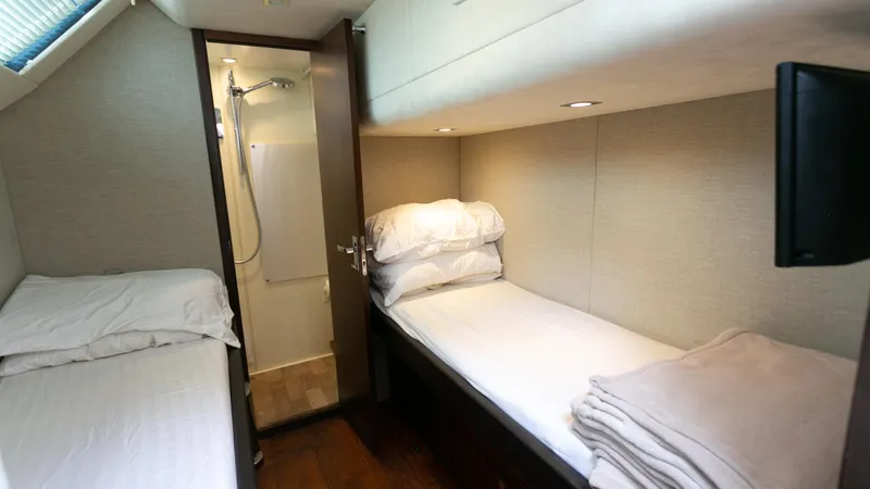 Slide: The Image of Fairline Squadron 65 2014 - 41