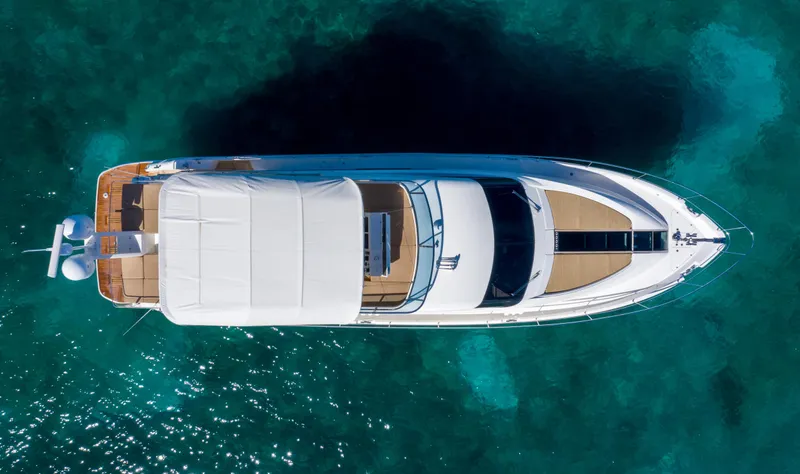 Slide: The Image of Fairline Squadron 65 2014 - 9