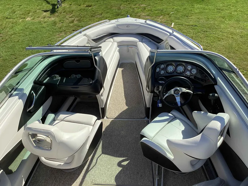 Slide: The Image of Crownline Boats 21 SS 2013 - 5