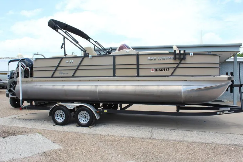 Slide: The Image of 2022 Massimo Marine P-23 TRITOON boat on trailer, side view. - 9