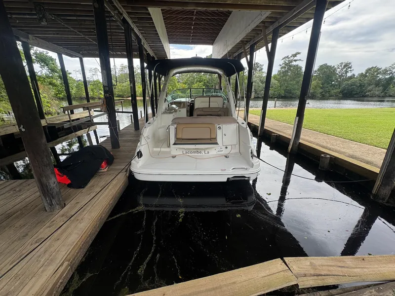 Slide: The Image of Sea Ray Sundancer 330 2016 - 2