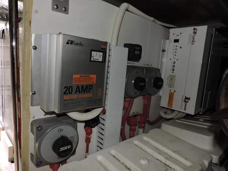 Slide: The Image of Carver Yachts 56 Voyager SE 2010 - 67