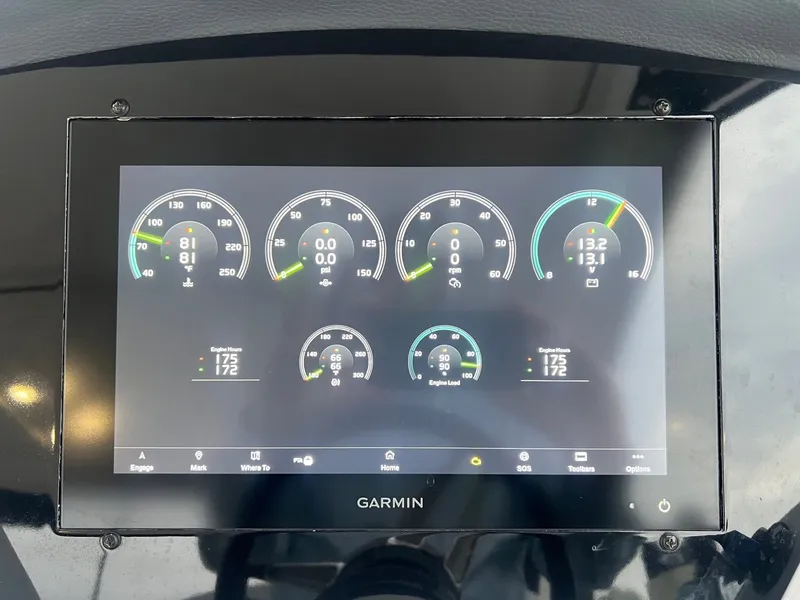 Slide: The Image of Regal 35 Sport Coupe 2021 - 19