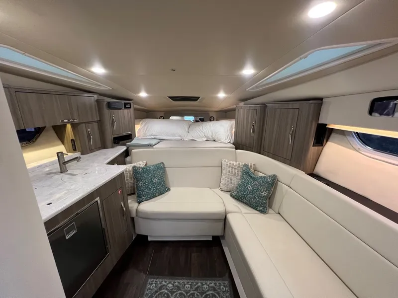 Slide: The Image of Regal 35 Sport Coupe 2021 - 23