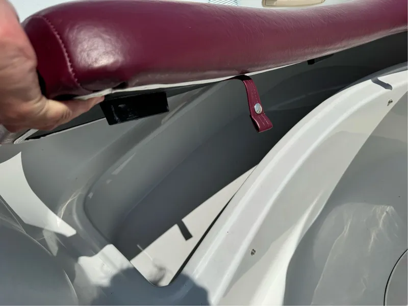 Slide: The Image of Sea-Doo Islandia 2006 - 8