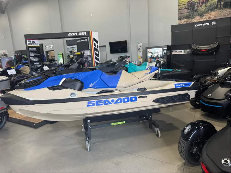 The Image of Sea-Doo Wake Pro 230 2025 - 1