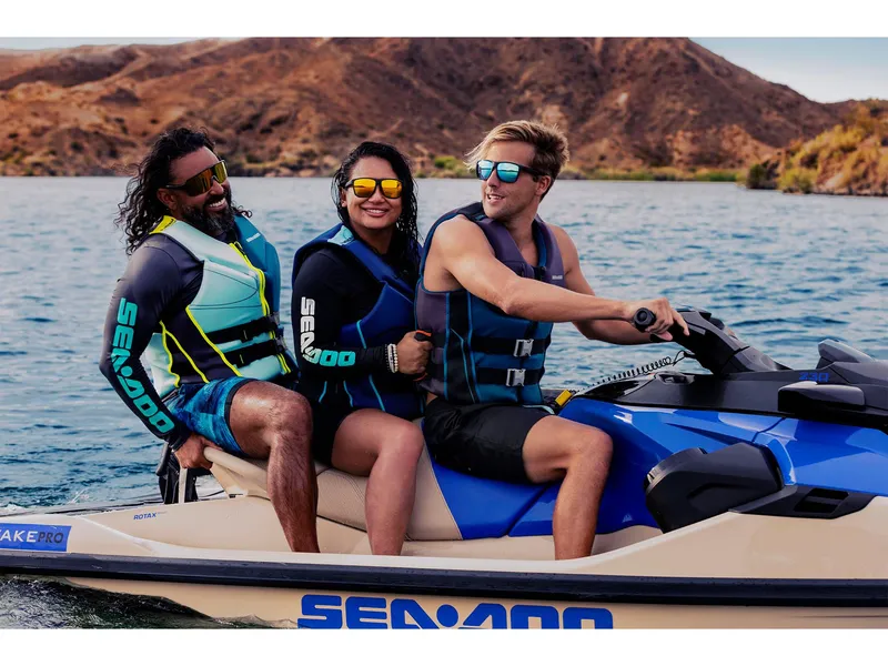 Slide: The Image of Sea-Doo Wake Pro 230 2025 - 18