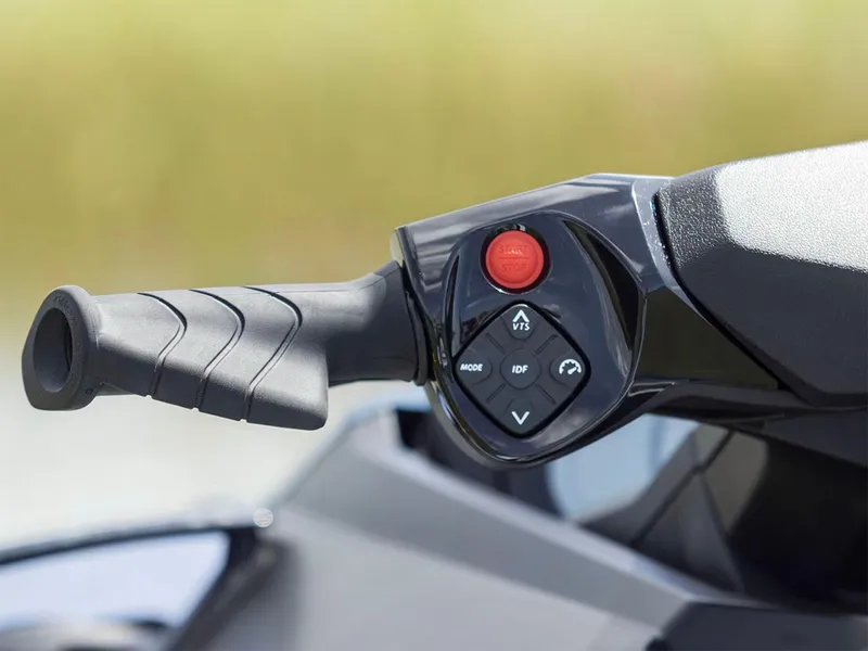 Slide: The Image of Sea-Doo GTI SE 130 Tech Package, audio, iDF, iBR 2025 - 9