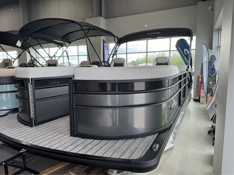 The Image of Harris Cruiser 210 2025 - 1