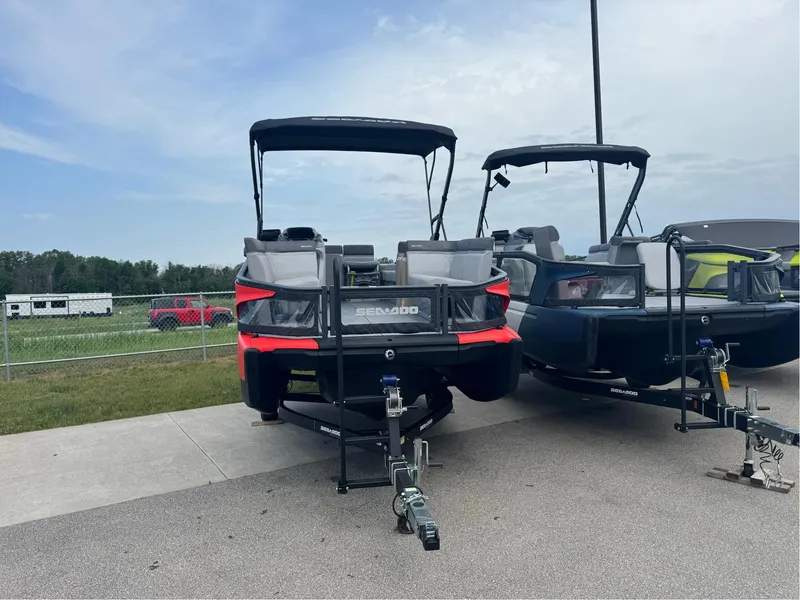 Slide: The Image of Sea-Doo Switch Sport 18 2024 - 4