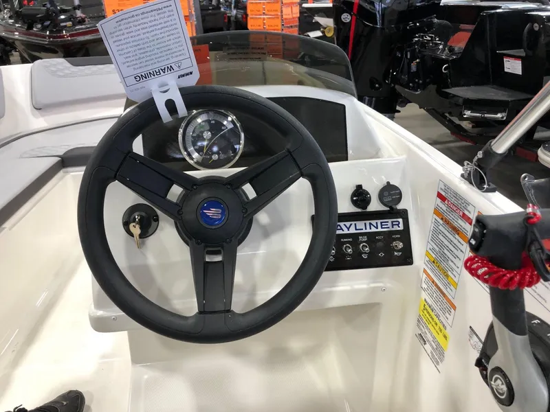 Slide: The Image of Bayliner Element E15 2024 - 7