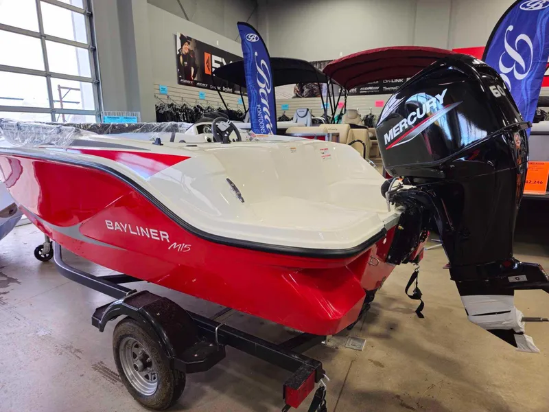 Slide: The Image of Bayliner Element E15 2024 - 2