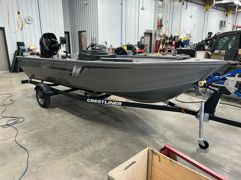 Slide: The Image of Crestliner 1650 Discovery SC 2024 - 4