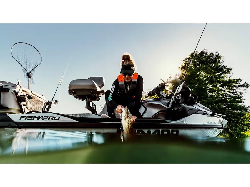 Slide: The Image of Sea-Doo FishPro Apex 300 2025 - 16