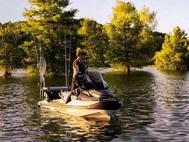 Slide: The Image of Sea-Doo FishPro Apex 300 2025 - 18
