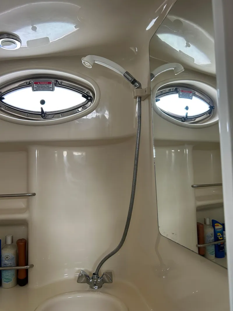 Slide: The Image of Sea Ray 300 Sundancer 2005 - 12