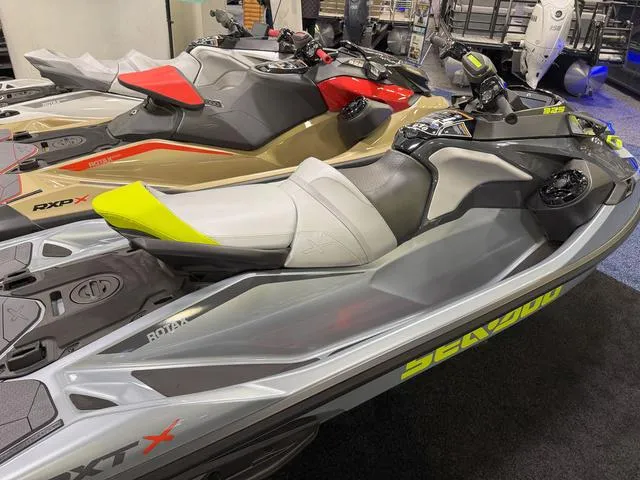 Slide: The Image of Sea-Doo RXT-X 325 2025 - 5