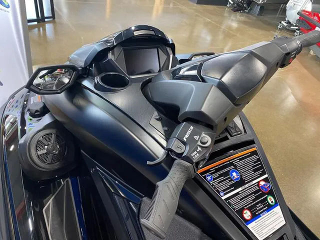 Slide: The Image of Yamaha FX SVHO 2024 - 5