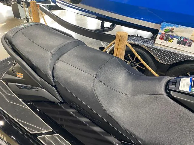 Slide: The Image of Yamaha FX SVHO 2024 - 3