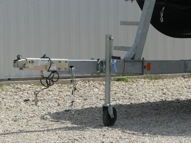Slide: The Image of Ranger 223F 2023 - 12
