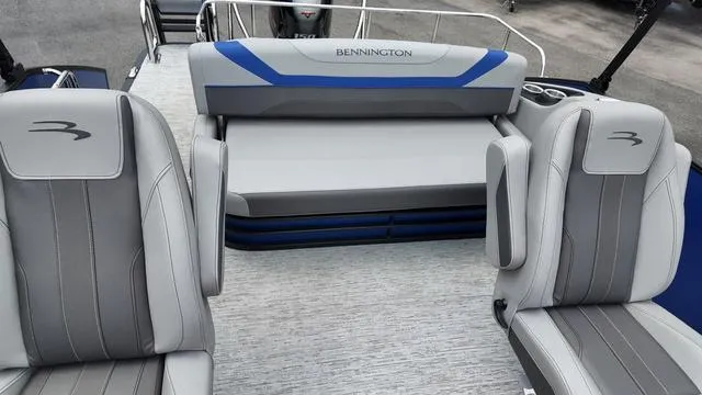 Slide: The Image of Bennington SX Swingback 22 SXSB 2025 - 28