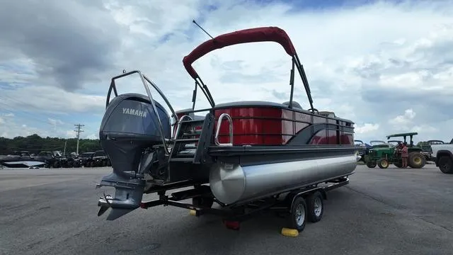 Slide: The Image of Bennington SX Quad Bench 22 SXSR 2025 - 6