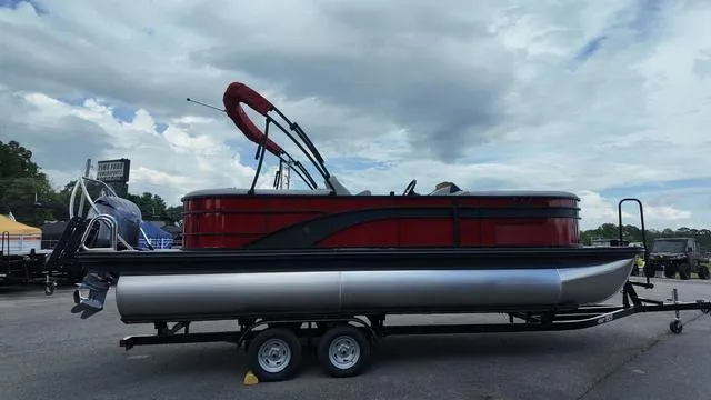 Slide: The Image of Bennington SX Quad Bench 22 SXSR 2025 - 7