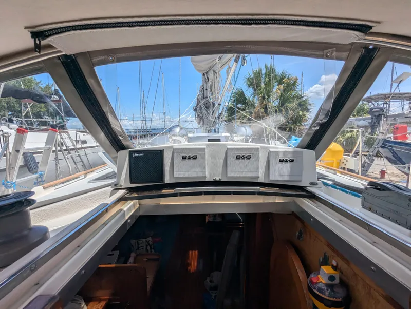 Slide: The Image of Wauquiez Hood 38 MK II 1984 - 13