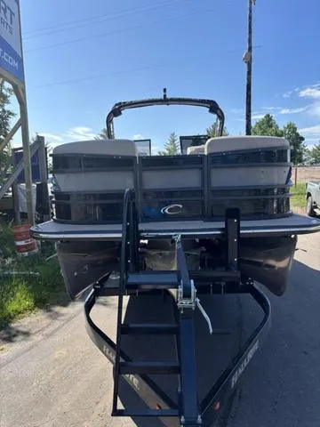 Slide: The Image of Crest Continental 250 SLC CP3 (300 hp) 2023 - 3