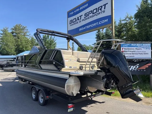 Slide: The Image of Crest Continental 250 SLC CP3 (300 hp) 2023 - 8