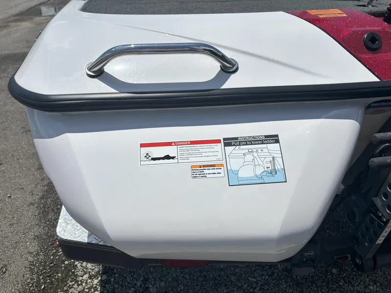 Slide: The Image of Skeeter ZXR20 2021 - 10