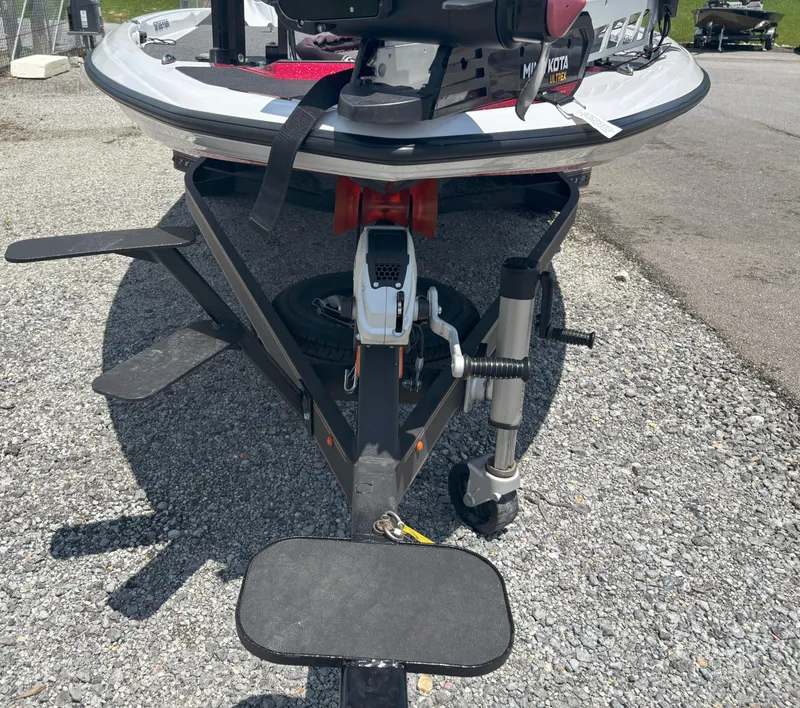 Slide: The Image of Skeeter ZXR20 2021 - 24