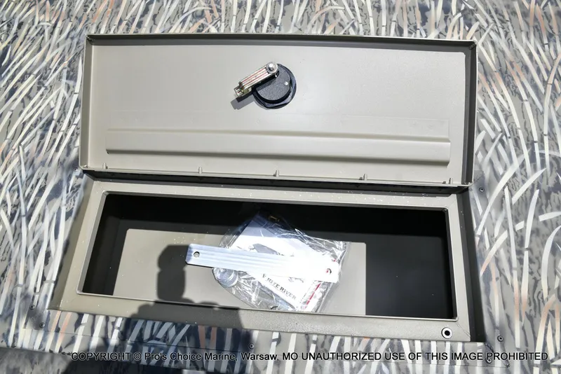 Slide: The Image of Tracker Grizzly 1754 Jon 2026 - 12