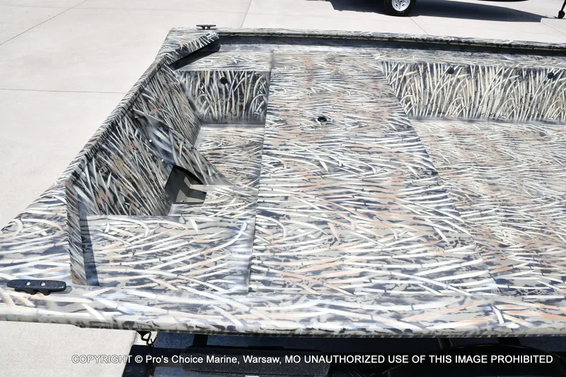 Slide: The Image of Tracker Grizzly 1754 Jon 2026 - 26