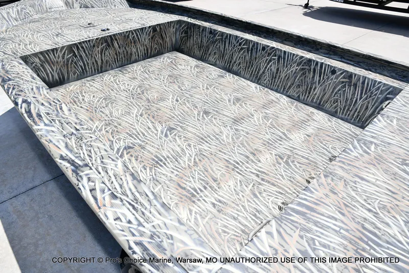 Slide: The Image of Tracker Grizzly 1754 Jon 2026 - 8