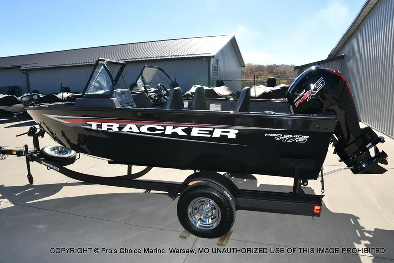 Slide: The Image of Tracker Pro Guide V-175 WT 2026 - 20