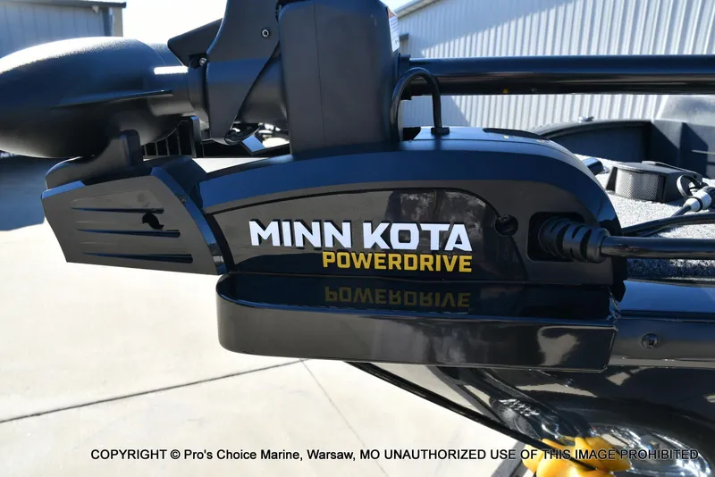 Slide: The Image of Tracker Pro Guide V-175 WT 2026 - 23