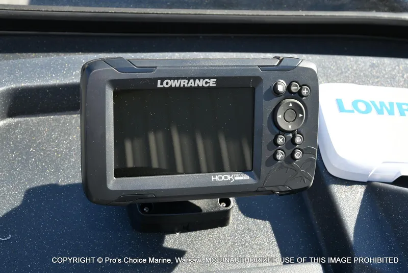 Slide: The Image of Tracker Pro Guide V-175 WT 2026 - 7